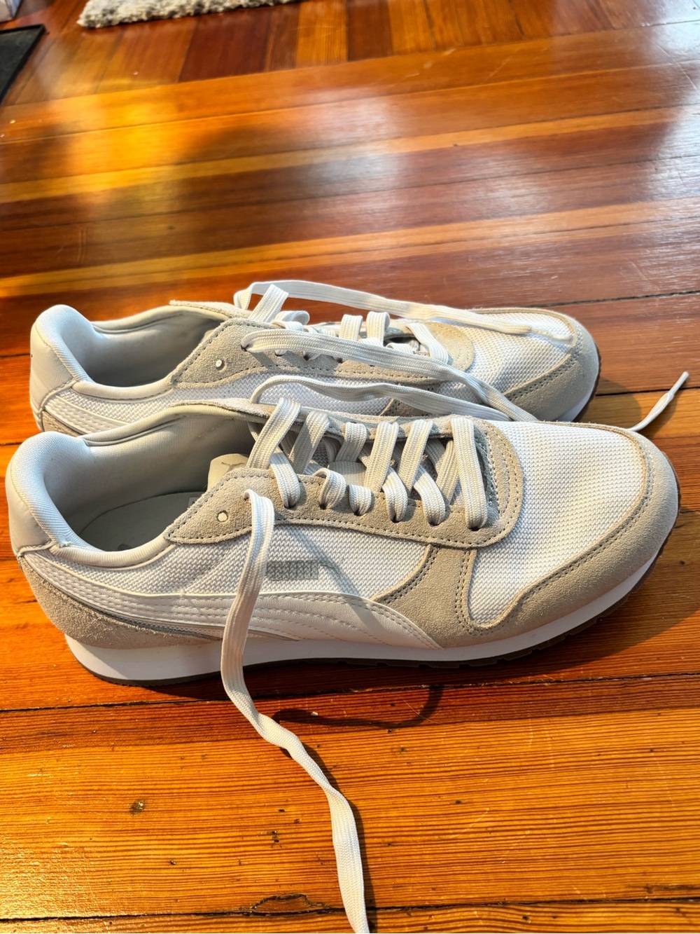 Puma NWT Women's White and Tan Sneakers